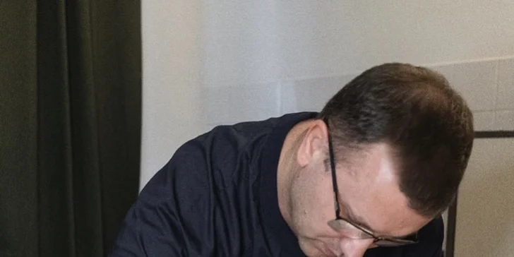 Masáž zad, hlavy a šíje či celotělová masáž v salonu Bodyline Prague