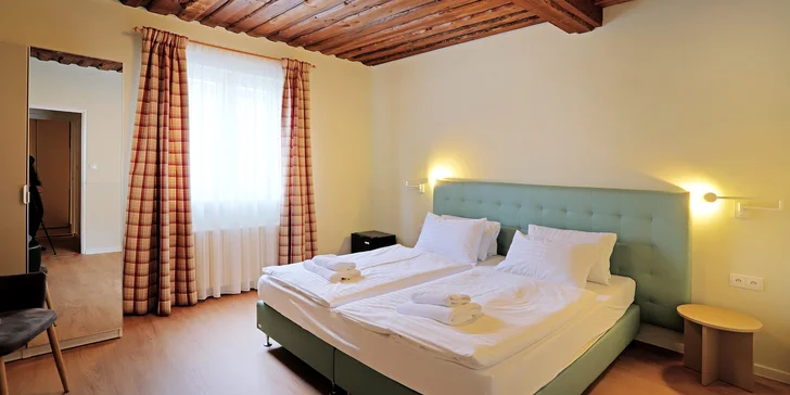 Hotel v centru Karlových Varů: 15 min. pěšky od Mlýnské kolonády, 10 min. od Dvořákových sadů