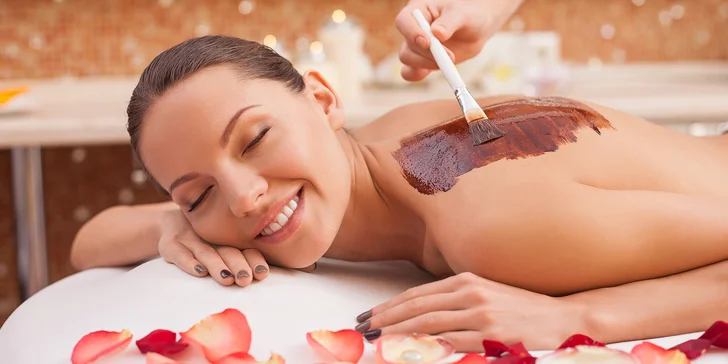 Voňavá masáž, peeling a čokoládový zábal dle výběru: pomeranč, banán, malina či levandule