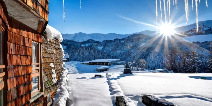 Zimní dovolená v Itálii: hotel přímo na svahu ve skiareálu Pila, polopenze a wellness