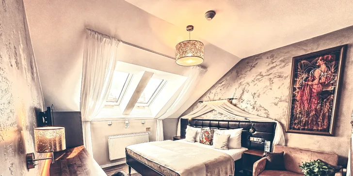 S láskou do Prahy: 4* hotel v centru, snídaně, lahev sektu i romanticky vyzdobený pokoj