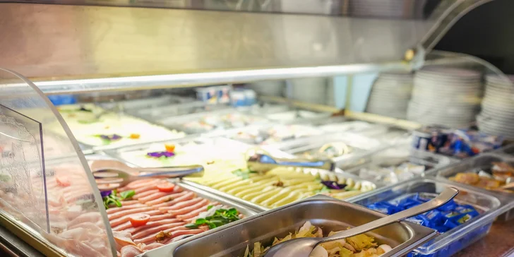 4* pobyt v Karlových Varech: snídaně či polopenze, na výběr i neomezený wellness a procedury