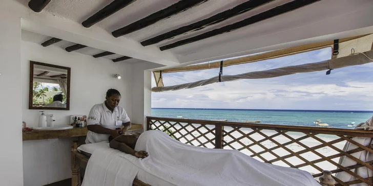 Zanzibar s all inclusive: adults only hotel Dreams Bay Boutique**** s bazénem a pláží, přímý let z ČR