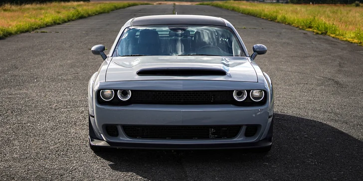 Dodge Challenger V8 5,7 l HEMI s výkonem 400 koní: spolujízda i pronájem