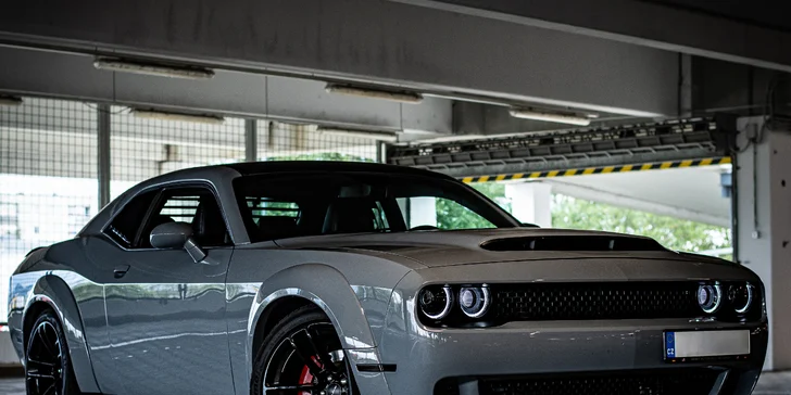 Dodge Challenger V8 5,7 l HEMI s výkonem 400 koní: spolujízda i pronájem