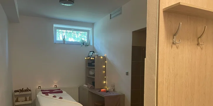 Relaxační balíčky či masáž dle výběru: lávové kameny, omlazující i celotělová