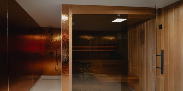 4* hotel v centru Katovic: snídaně, polopenze i pobyt s privátním wellness a masáží