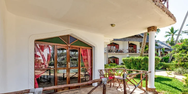 Zanzibar: 4* hotel Waridi Beach Resort and SPA, all inclusive i přímý let