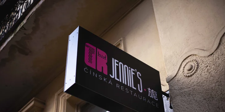 Otevřený voucher v hodnotě 300-1000 Kč na jakékoli jídlo z asijské restaurace Jennie's