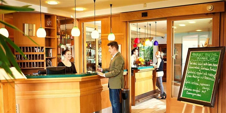 Ubytování se snídaní pro dva v 4* hotelu v Praze