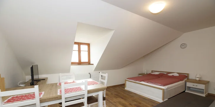 Pobyt v příjemném apartmánu v České Kanadě až pro 5 osob