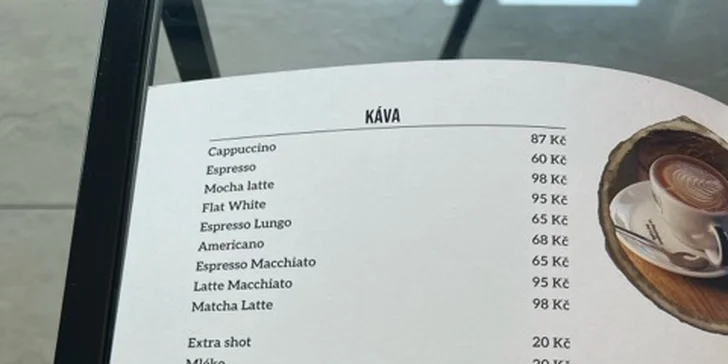 Káva nebo čaj a dezert dle výběru pro 1-2 osoby v kavárně na Třebešíně