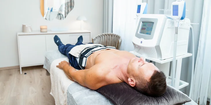 Krása díky laseru: 1–10 ošetření lipolýzou i přístrojovou lymfodrenáží