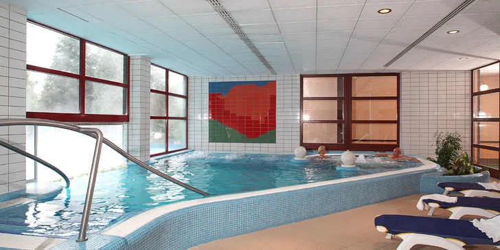 Relax v Maďarsku: 4* lázeňský hotel s polopenzí, neomezený vstup do wellness