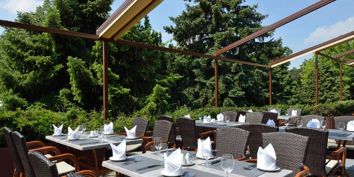 Relax v Maďarsku: 4* lázeňský hotel s polopenzí, neomezený vstup do wellness