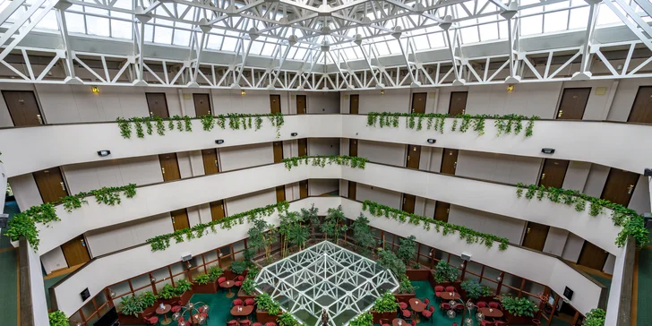 Relax v Maďarsku: 4* lázeňský hotel s polopenzí, neomezený vstup do wellness