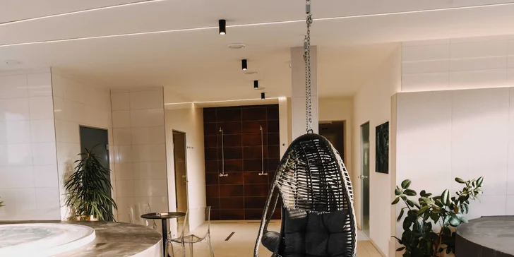 Relaxační pobyt v apartmánu: wellness se saunami a vířivkou i snídaně