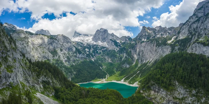 Jednodenní zájezd autobusem k solnému dolu Hallstatt a k jezeru Gosau
