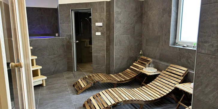 Pobyt na jihu Moravy: hotel s výhledem na zámek Bučovice, snídaně i vstup do wellness