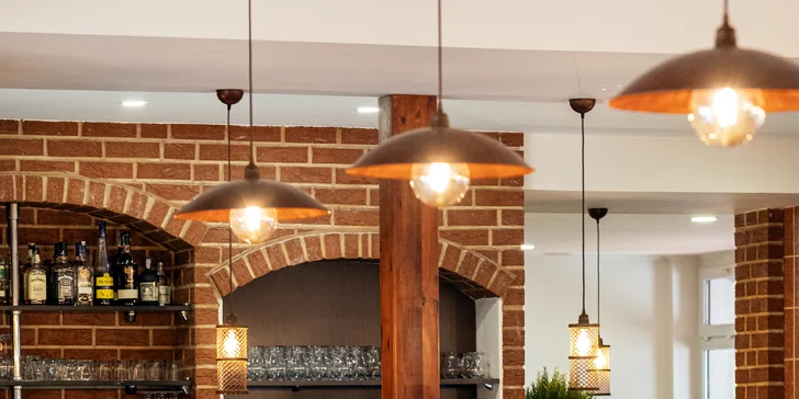 Pobyt v hotelu nedaleko Prahy se snídaní a poctivou restaurací