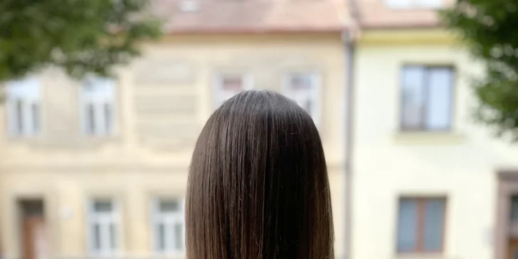 Balíček dámské kadeřnické péče: střih, barva, přeliv i zesvětlení pro všechny délky vlasů