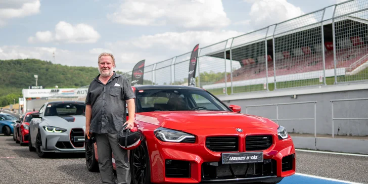 Jízda na závodním okruhu v novém BMW M2 jako řidič nebo spolujezdec