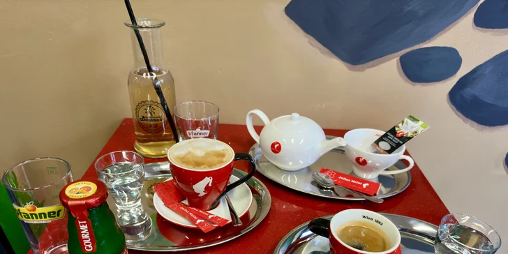 Otevřený voucher do kavárny s deskovými hrami: cokoli z menu a velký výběr deskovek