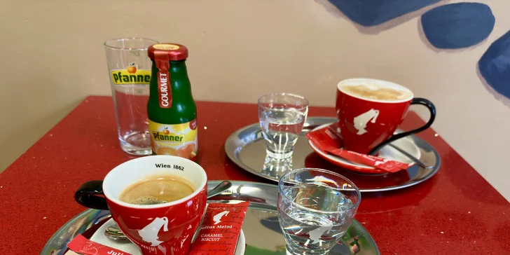 Otevřený voucher do kavárny s deskovými hrami: cokoli z menu a velký výběr deskovek