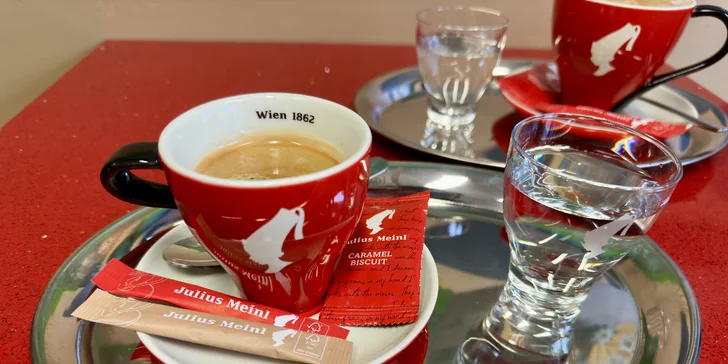 Otevřený voucher do kavárny s deskovými hrami: cokoli z menu a velký výběr deskovek