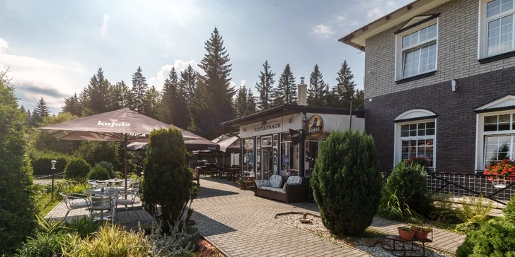 Pobyt v Jáchymově nedaleko Božího Daru: snídaně či polopenze, billiard, 5 km na Klínovec