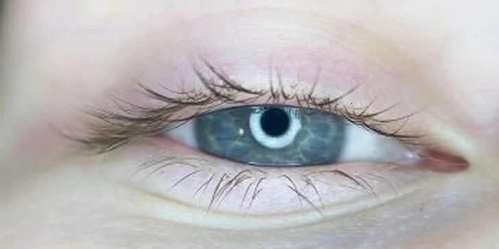 Okouzlující pohled každý den: lash lifting řas a laminace obočí