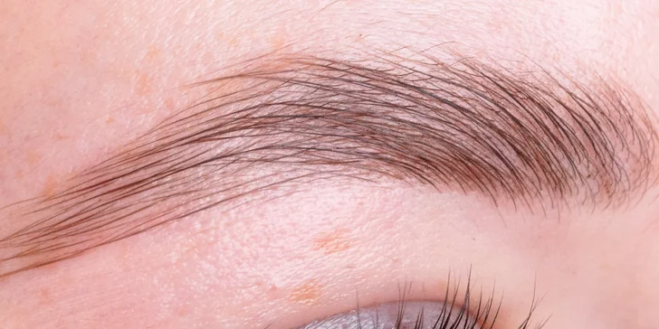 Okouzlující pohled každý den: lash lifting řas a laminace obočí