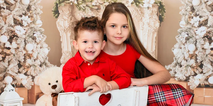Hodina focení v ateliéru nebo venku: 20 či 40 snímků profesionální kvality