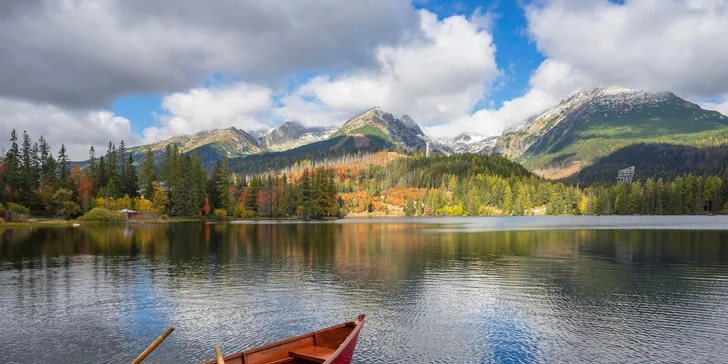 Prodloužený víkend v Tatrách: 3* hotel u jezera Štrbské Pleso, strava, doprava i wellness