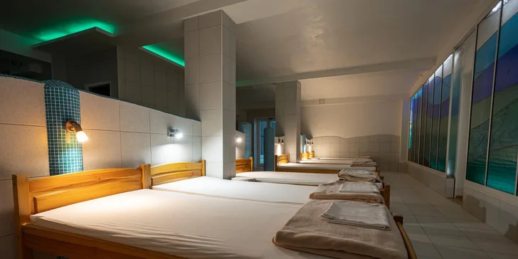 Prodloužený víkend v Tatrách: 3* hotel u jezera Štrbské Pleso, strava, doprava i wellness