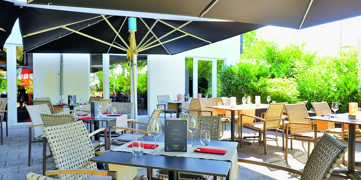 Příjemný hotel u Mnichova s bufetovými snídaněmi a welcome drinkem