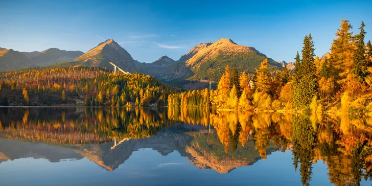 Prodloužený víkend v Tatrách: 3* hotel u jezera Štrbské Pleso, strava, doprava i wellness