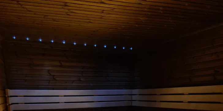 Na 120 minut do veřejného wellness: několik saun, parní kabina, vířivka