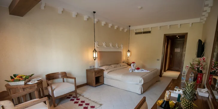 Na 7 nocí letecky do Hurghady: The Grand Hotel***+ přímo u pláže, all inclusive i bazén