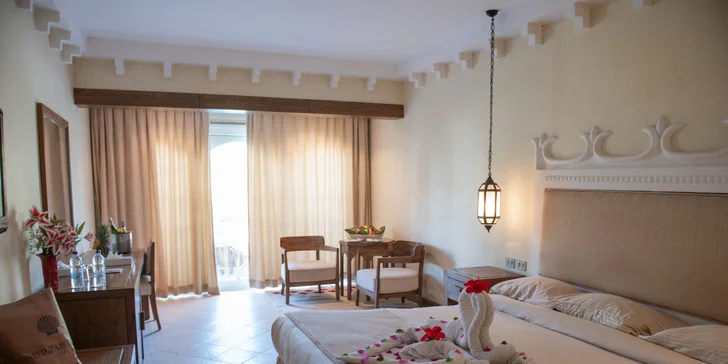 Na 7 nocí letecky do Hurghady: The Grand Hotel***+ přímo u pláže, all inclusive i bazén