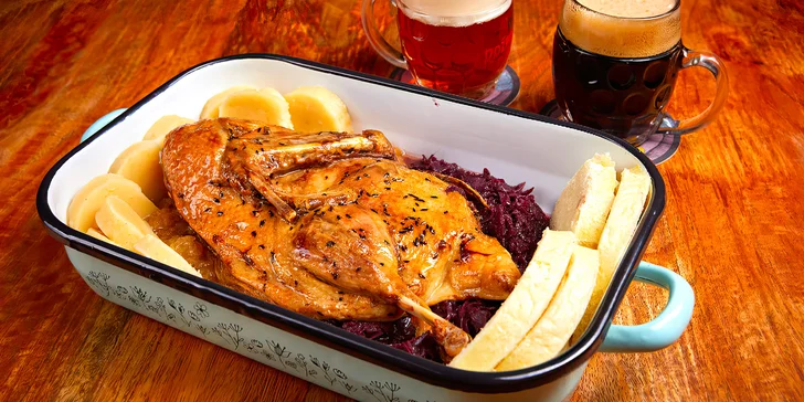 Pivovarské hody: kachní nebo masové menu s ochutnávkou piv a čokolád pro 2 až 4 osoby