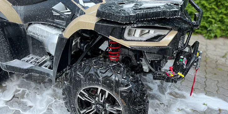 Půjčení čtyřkolky Linhai 500 Pro max pro 1–2 osoby: na den, víkend i celý týden