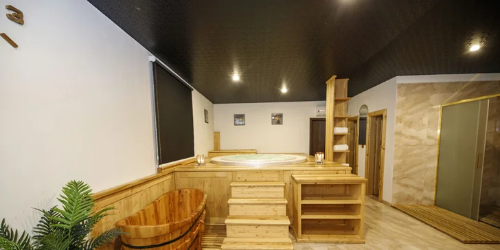 Pobyt se stravováním a hodinou privátního wellness ve středních Čechách