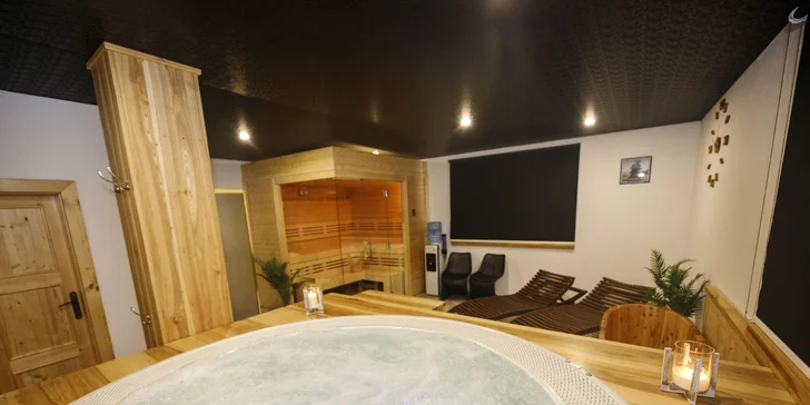 Pobyt se stravováním a hodinou privátního wellness ve středních Čechách