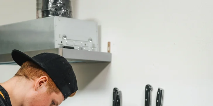 Vyladěný sushi set pro 2 či 4 osoby i s vodní dýmkou: maki, nigiri i oni rolls