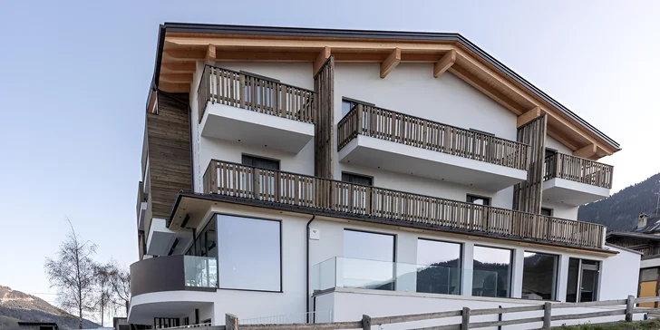 Dovolená v italských Alpách: snídaně či polopenze, skiareál 2 min. od hotelu, v létě karta výhod