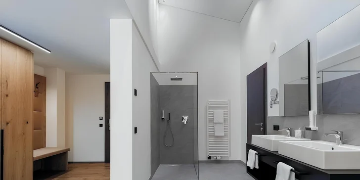Dovolená v italských Alpách: snídaně či polopenze, skiareál 2 min. od hotelu, v létě karta výhod