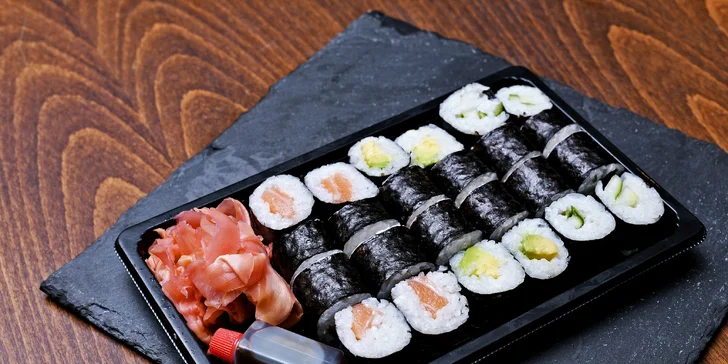Pochutnejte si na sushi doma i v práci: výběr ze 6 setů s sebou, losos i avokádo