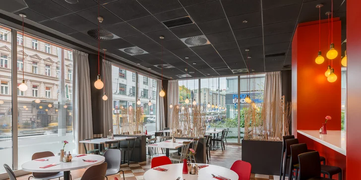 Moderní hotel se snídaněmi na dosah centra města, divadel i nákupů