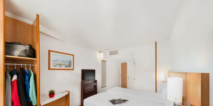 Moderní hotel se snídaněmi na dosah centra města, divadel i nákupů